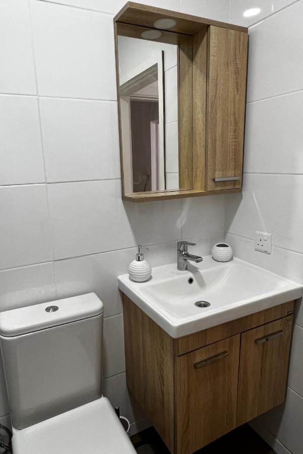 Stylish 3 Bedroom Apartment In Kyrenia  Exteriér fotografie