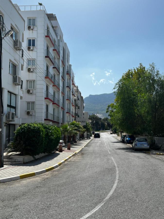 Stylish 3 Bedroom Apartment In Kyrenia  Exteriér fotografie